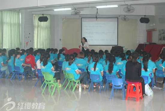 紅纓總部老師到廣東省高要蛟塘中心幼兒園指導(dǎo)工作