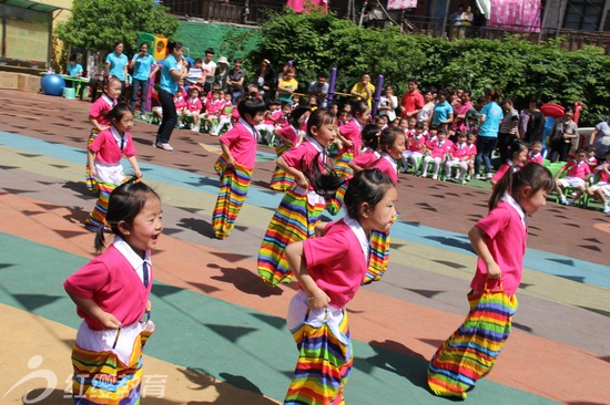 山東德州紅纓紅太陽幼兒園舉辦六一運動會  