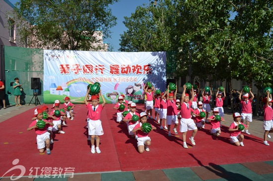 新疆奎屯紅纓明珠幼兒園舉辦慶“六一”活動