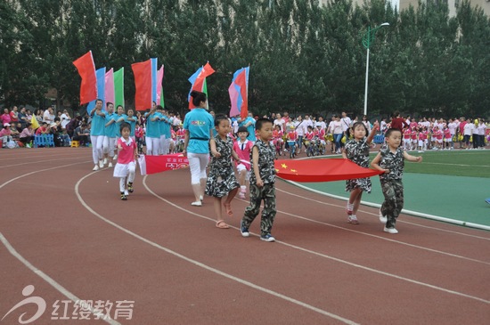 遼寧沈陽紅纓精英幼兒園舉辦六一親子運(yùn)動會