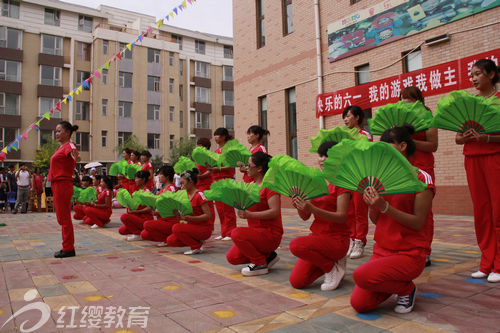 寧夏靈武紅纓童樂華庭幼兒園舉辦慶“六一”活動(dòng)